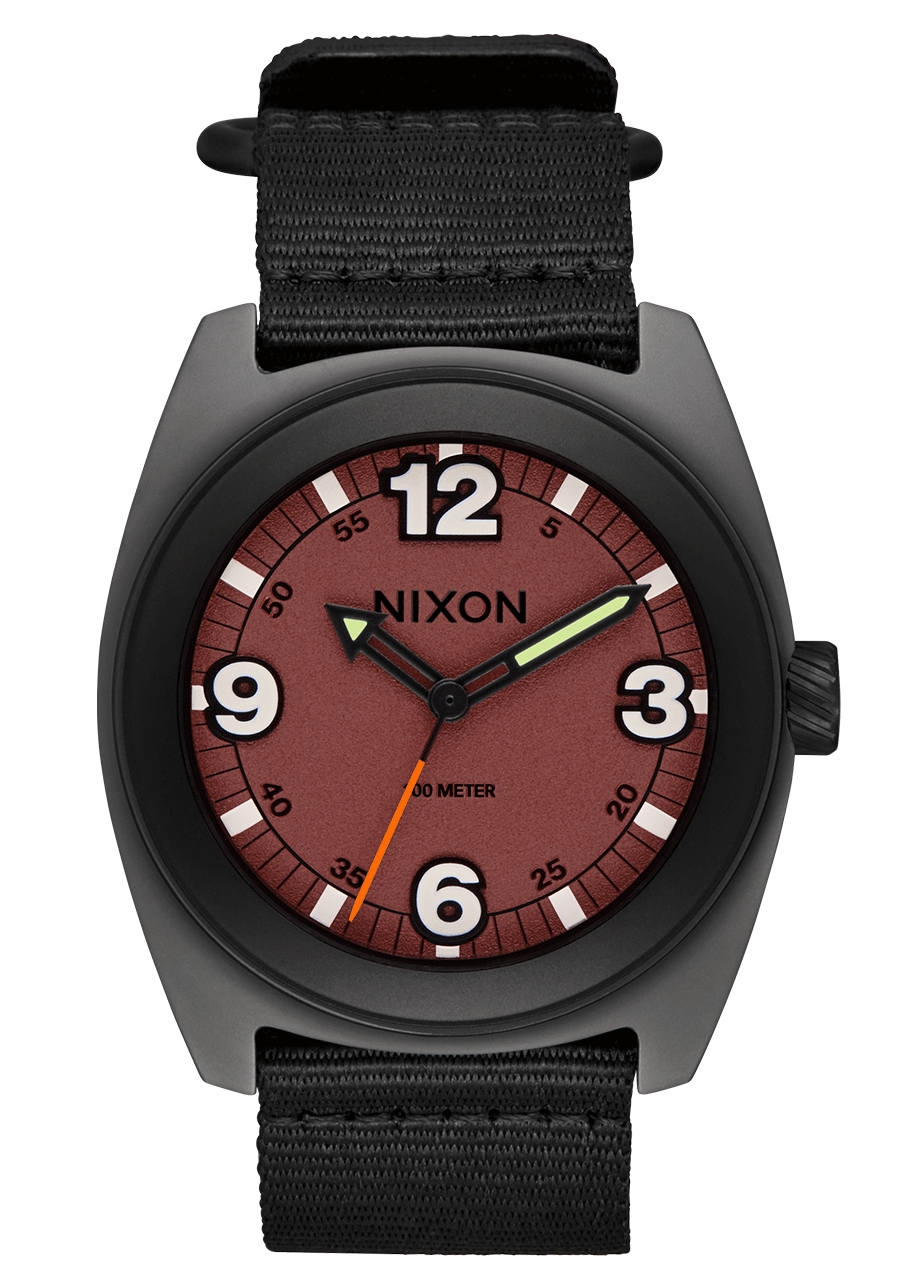 Clutch 42 - Matte Gunmetal / Hot Sauce